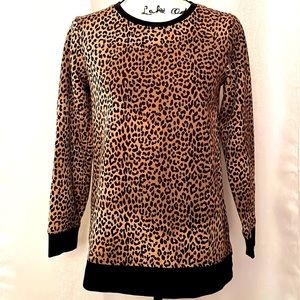 Women’s Leopard Print Sweatshirt